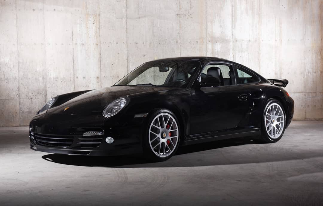2010 Porsche 911 Turbo — photo 2