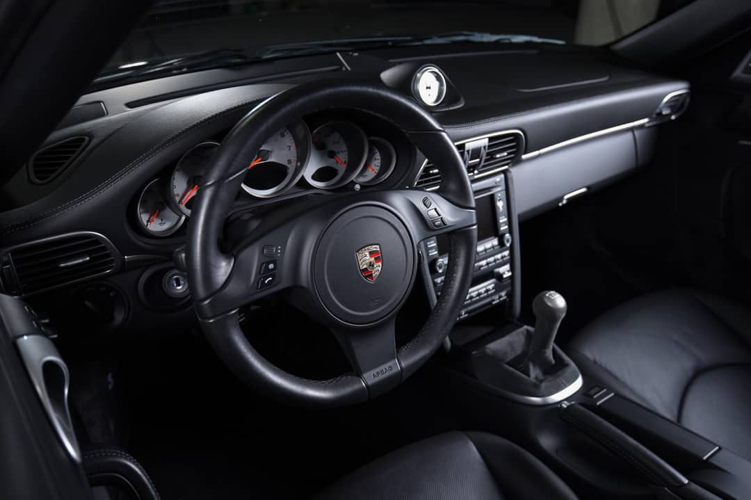 2010 Porsche 911 Turbo — photo 17