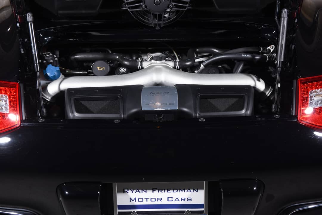 2010 Porsche 911 Turbo — photo 26