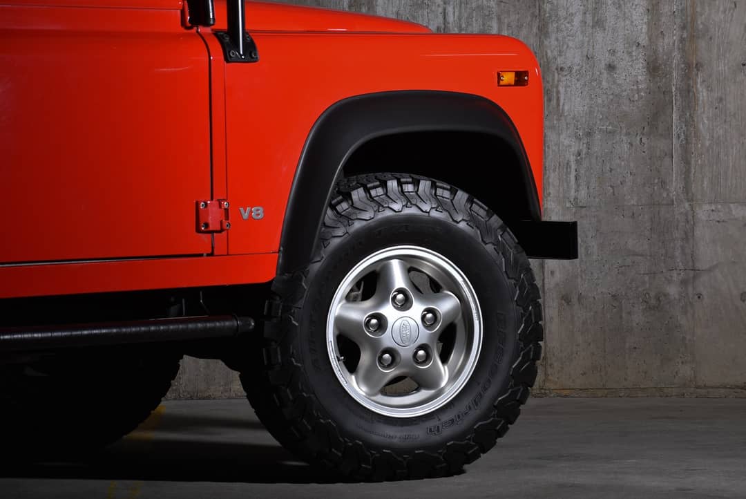 1997 Land Rover Defender 90 — photo 12