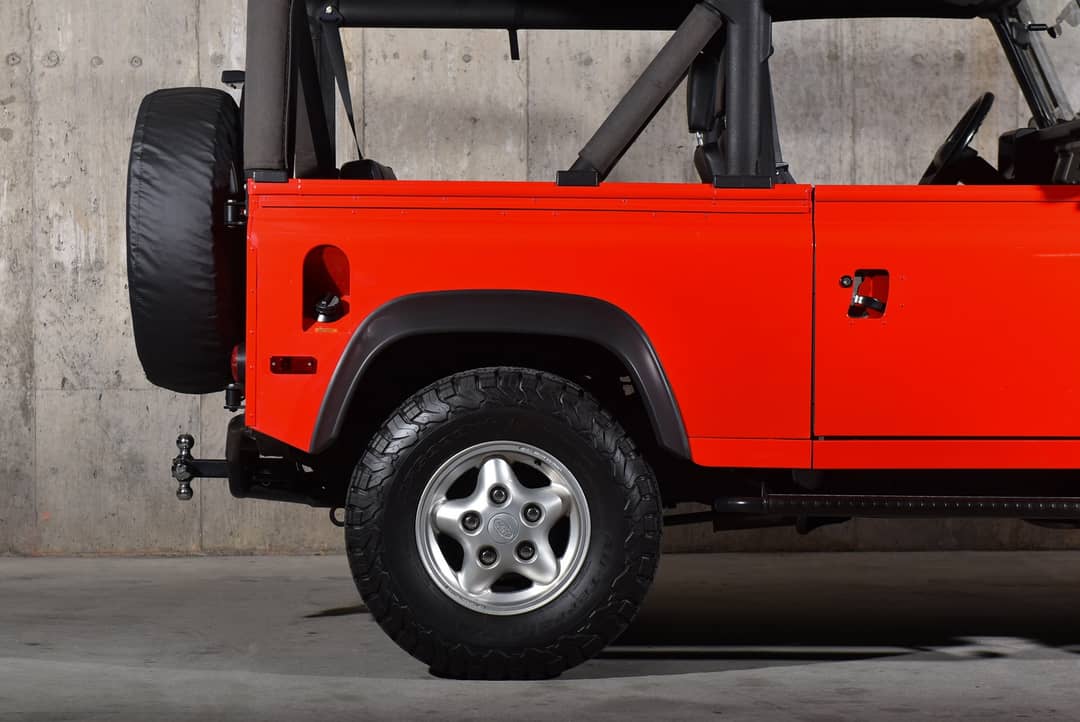 1997 Land Rover Defender 90 — photo 17