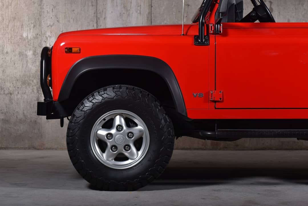 1997 Land Rover Defender 90 — photo 18