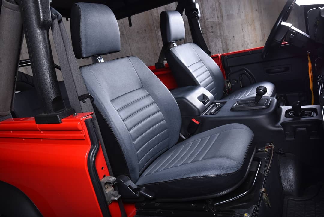1997 Land Rover Defender 90 — photo 23