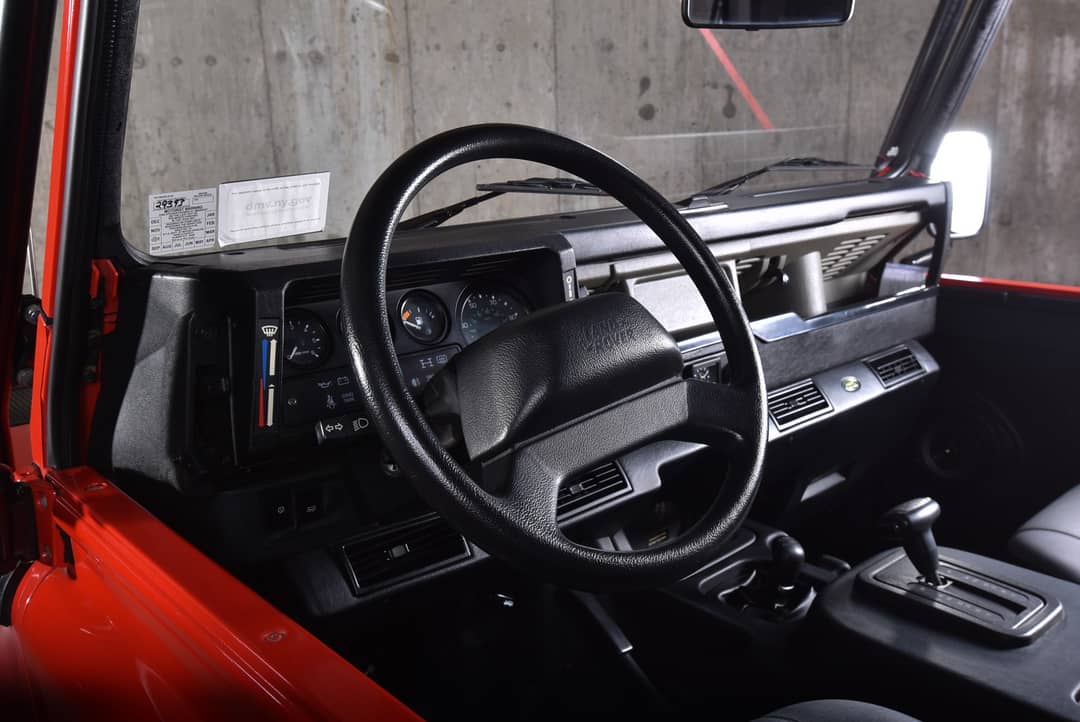 1997 Land Rover Defender 90 — photo 35