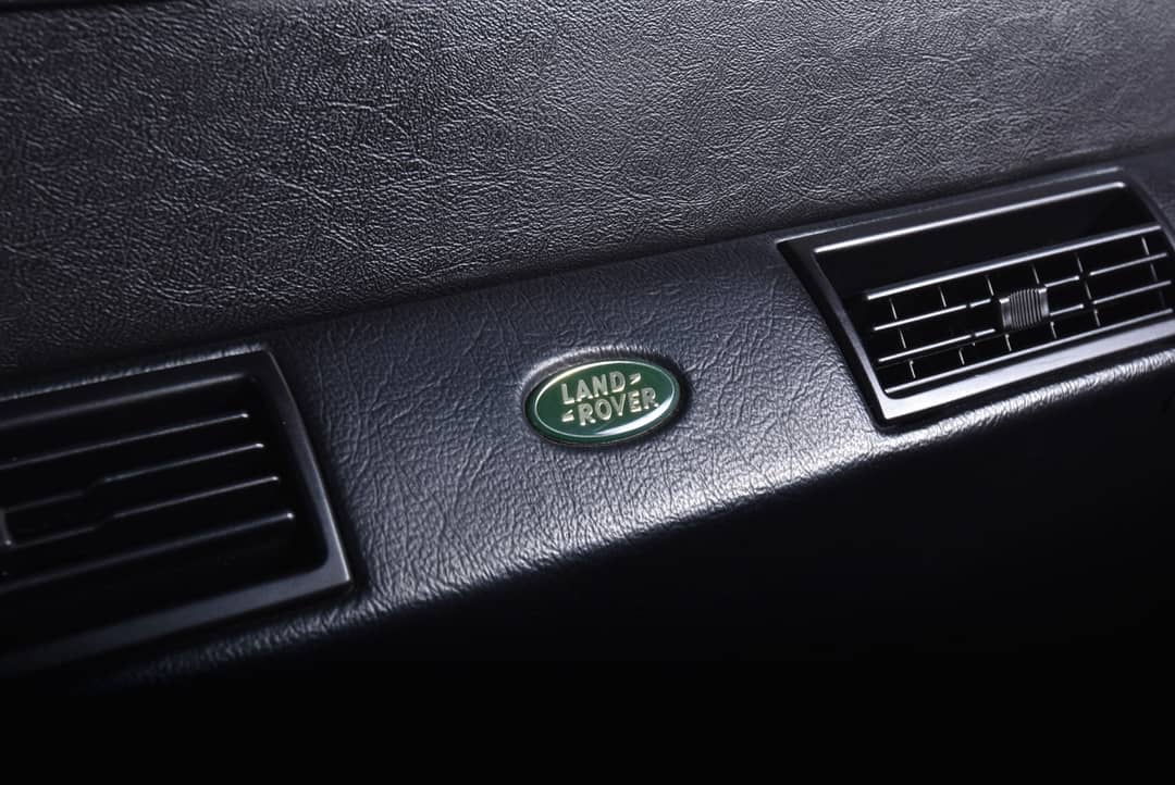 1997 Land Rover Defender 90 — photo 41
