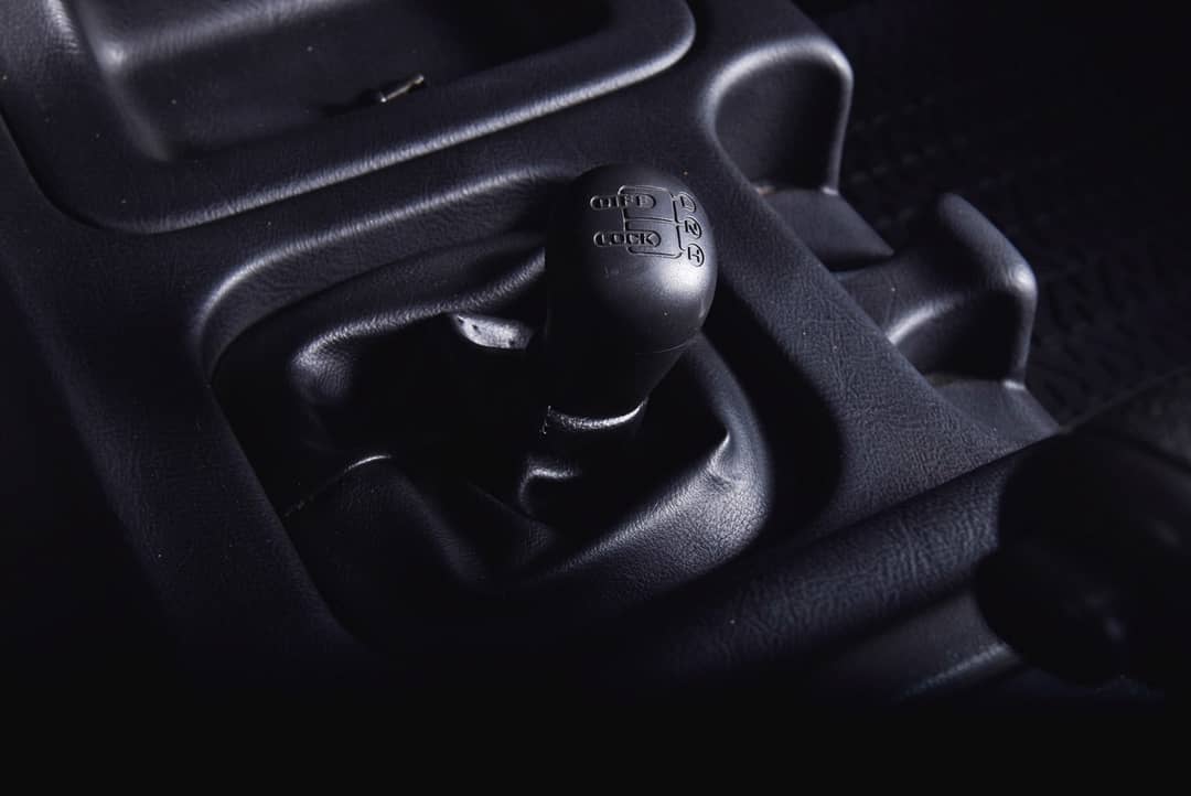 1997 Land Rover Defender 90 — photo 44