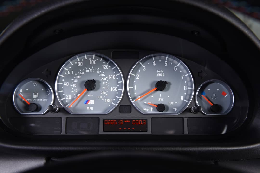2002 BMW M3 — photo 36