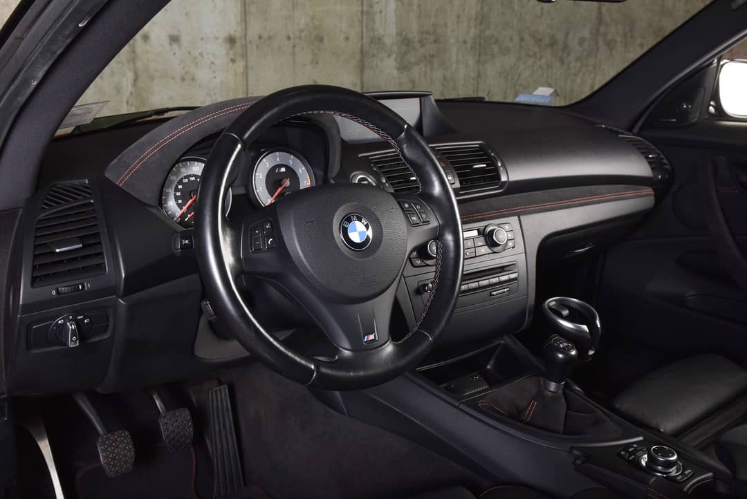 2011 BMW 1 Series M — photo 23