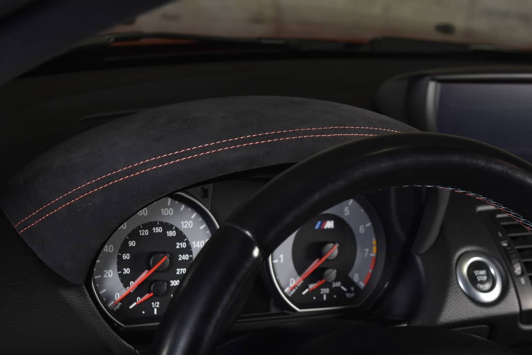 2011 BMW 1 Series M — photo 26