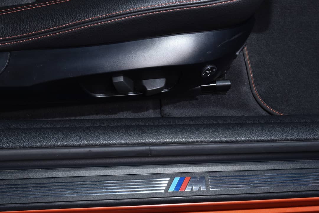 2011 BMW 1 Series M — photo 32