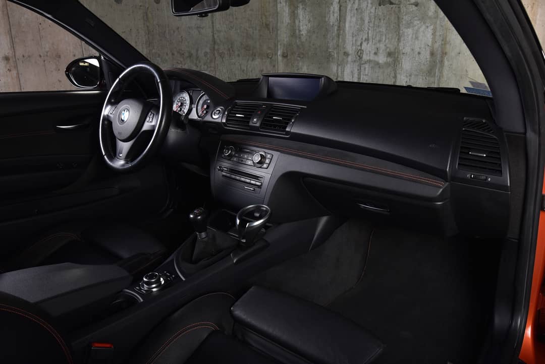 2011 BMW 1 Series M — photo 33