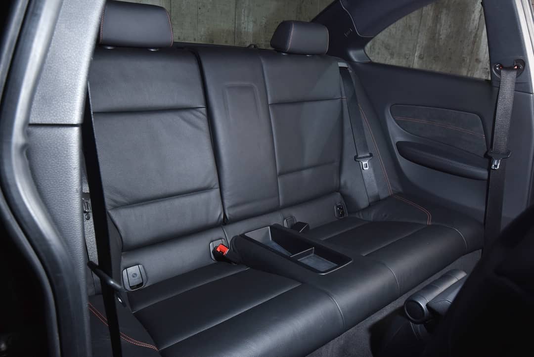 2011 BMW 1 Series M — photo 36