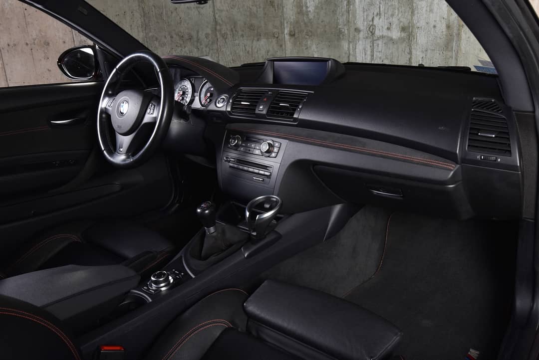 2011 BMW 1 Series M — photo 8