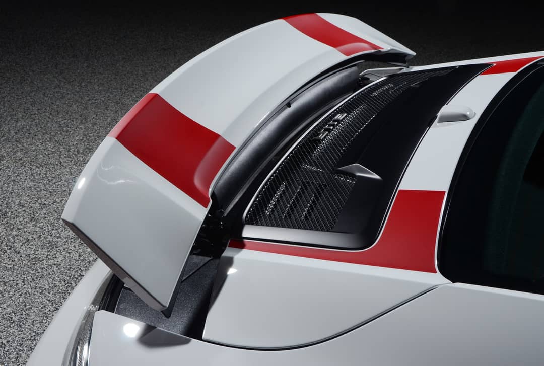 2016 Porsche 911 R — photo 28