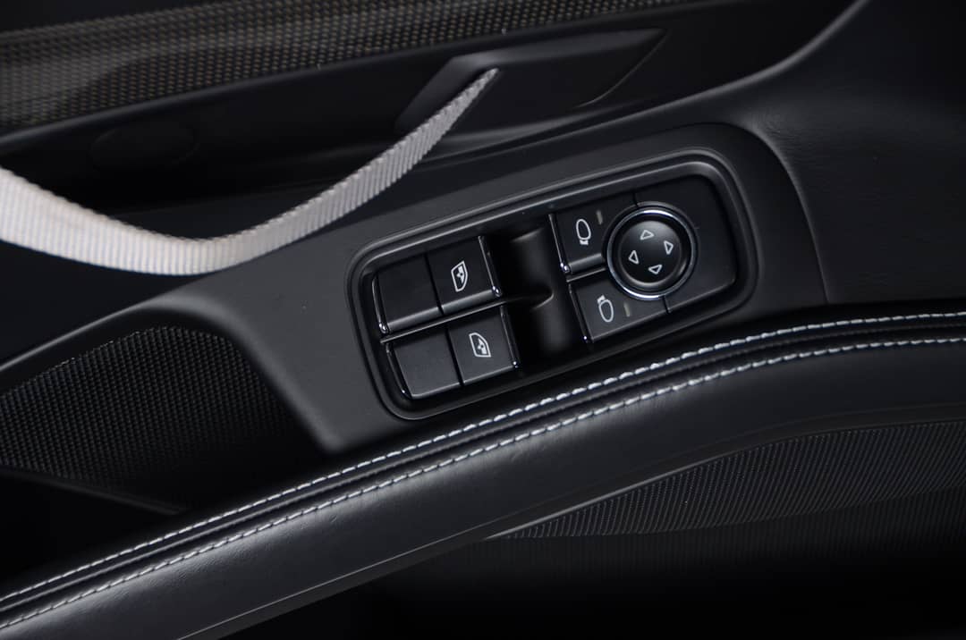 2016 Porsche 911 R — photo 39