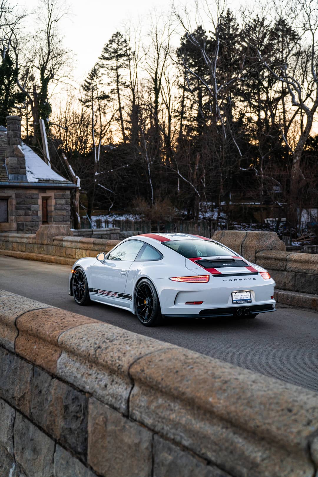 2016 Porsche 911 R — photo 6