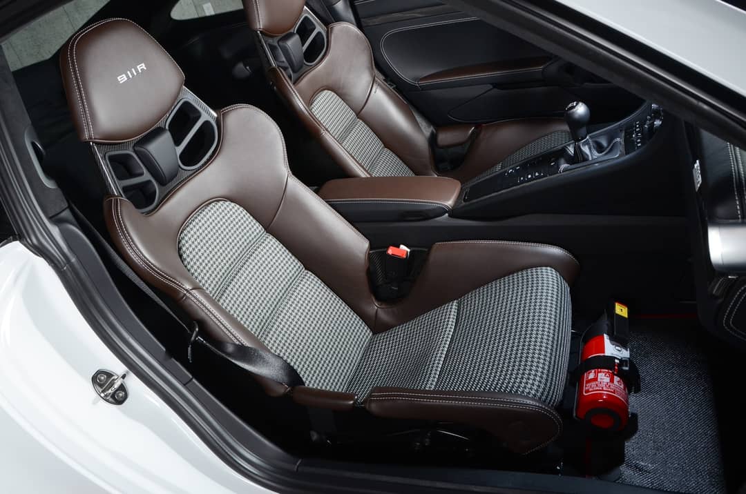 2016 Porsche 911 R — photo 58