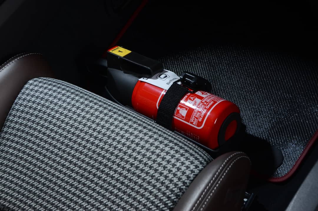 2016 Porsche 911 R — photo 60