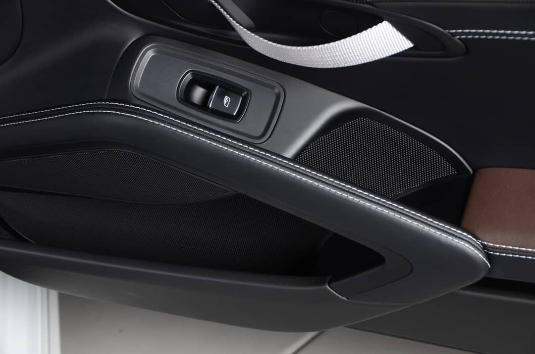 2016 Porsche 911 R — photo 62