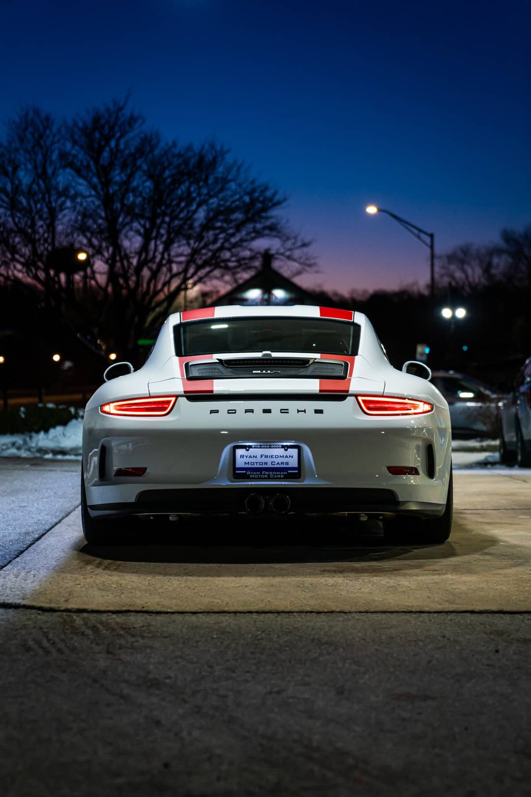 2016 Porsche 911 R — photo 67