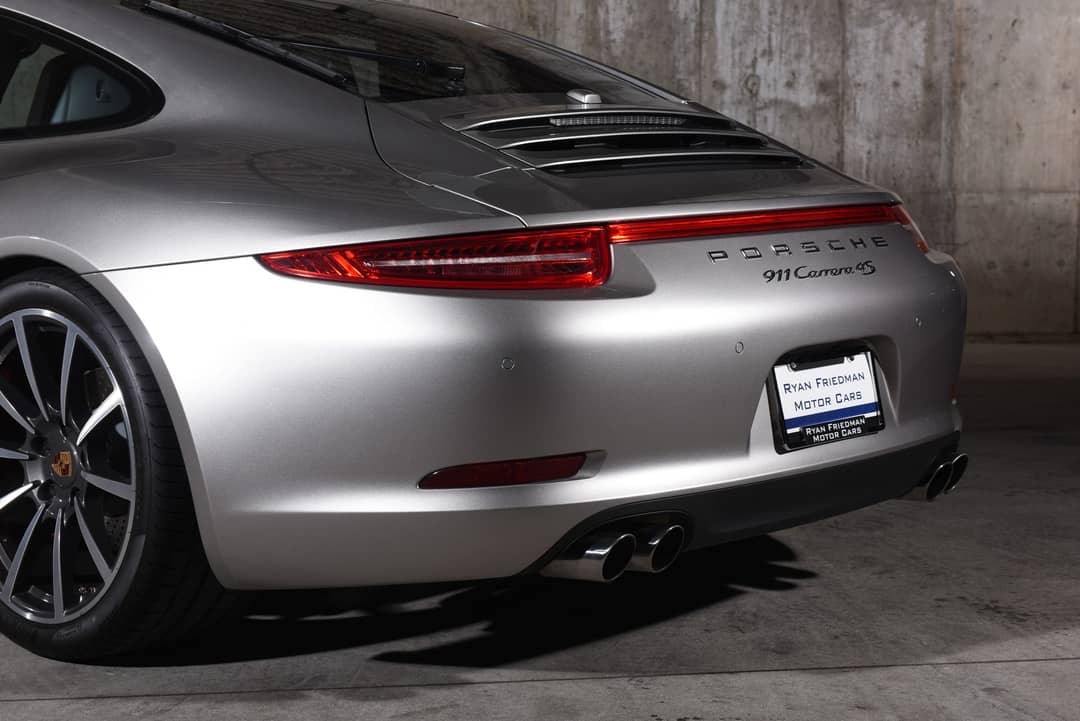 2013 Porsche 911 Carrera 4S — photo 17