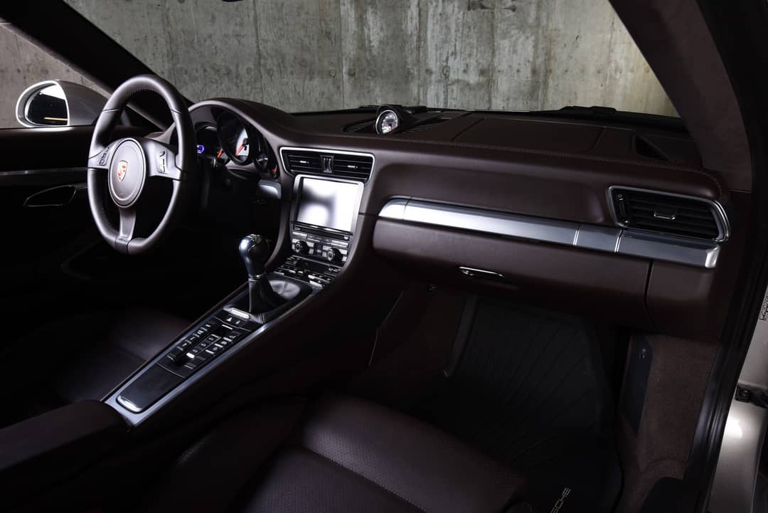 2013 Porsche 911 Carrera 4S — photo 36