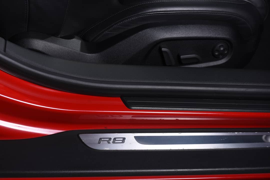 2010 Audi R8 5.2 quattro — photo 28