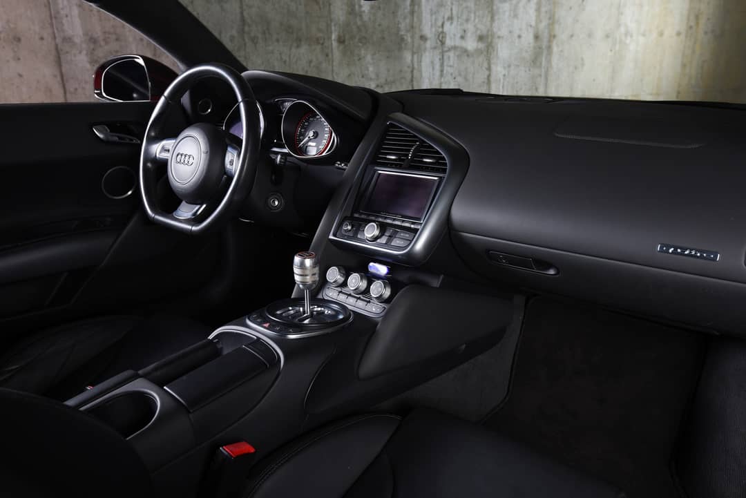 2010 Audi R8 5.2 quattro — photo 40