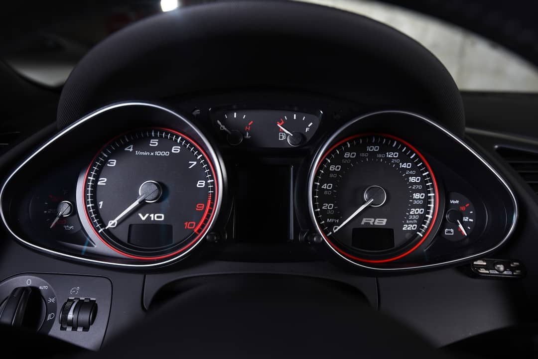 2010 Audi R8 5.2 quattro — photo 46