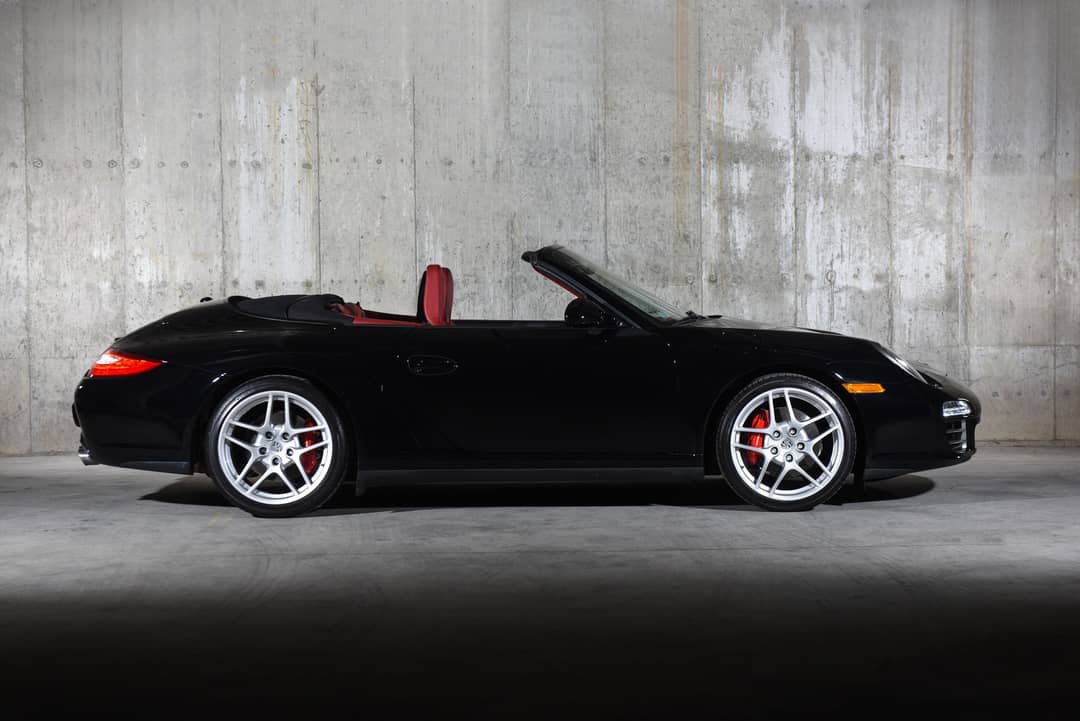 2010 Porsche 911 Carrera 4S — photo 12