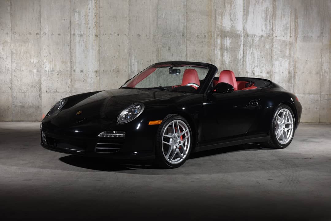 2010 Porsche 911 Carrera 4S — photo 4