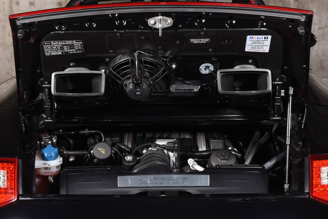 2010 Porsche 911 Carrera 4S — photo 44