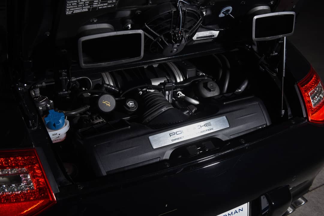2010 Porsche 911 Carrera 4S — photo 45