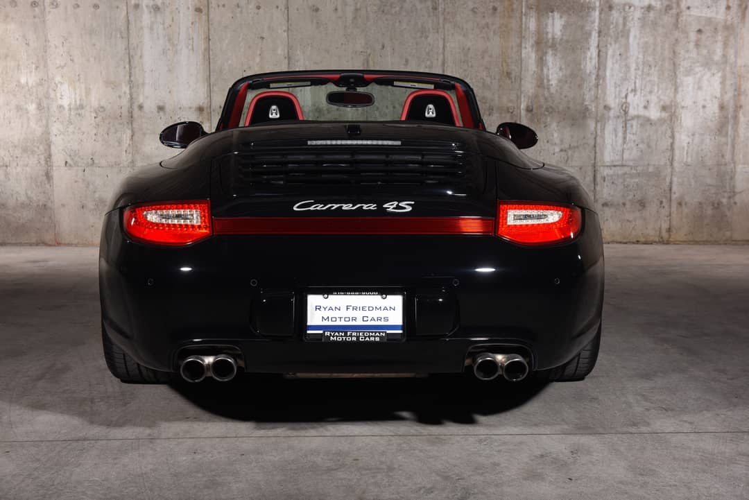 2010 Porsche 911 Carrera 4S — photo 6