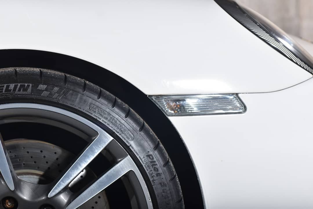 2011 Porsche 911 Turbo — photo 11