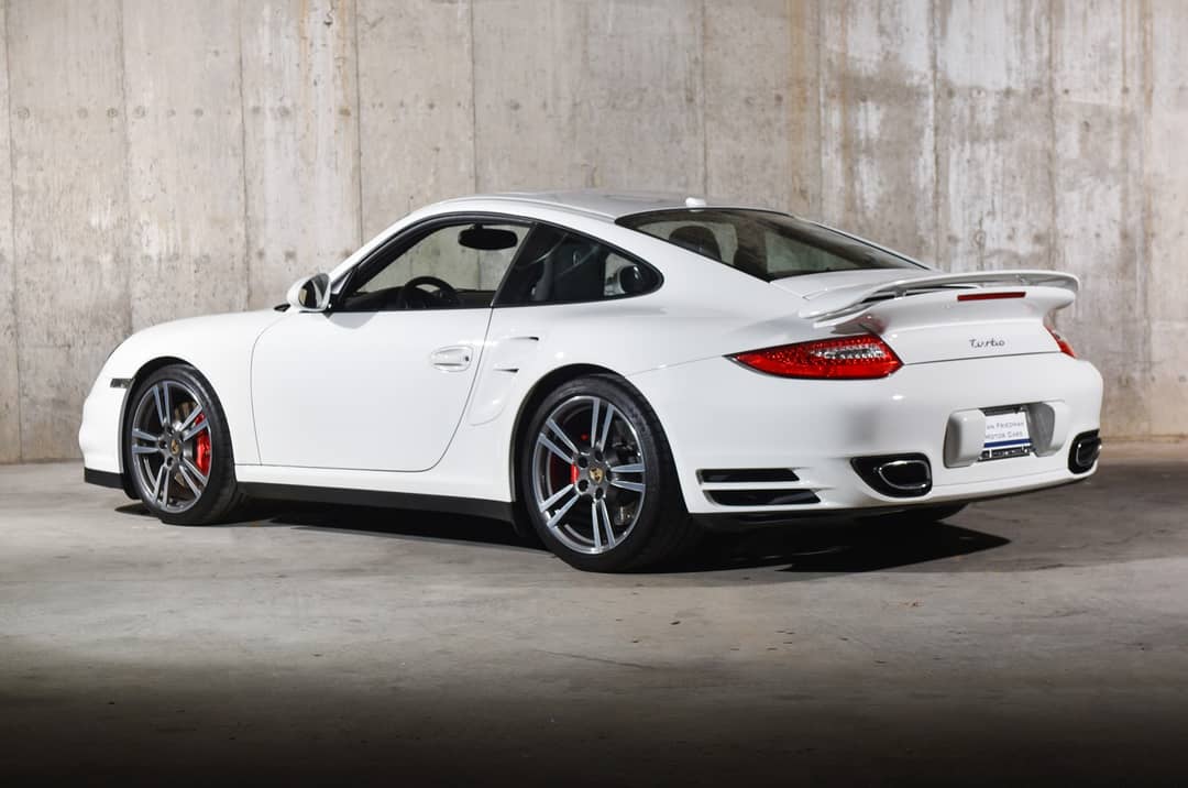 2011 Porsche 911 Turbo — photo 3