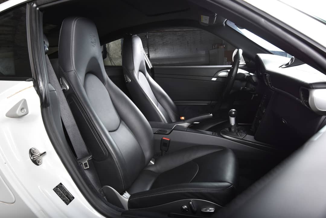 2011 Porsche 911 Turbo — photo 30