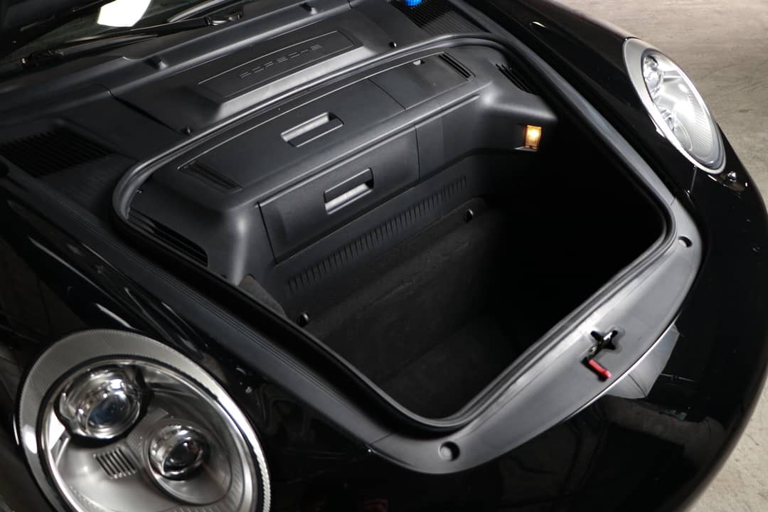 2009 Porsche 911 Carrera — photo 35
