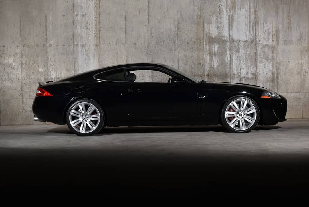 2010 Jaguar XKR — photo 12