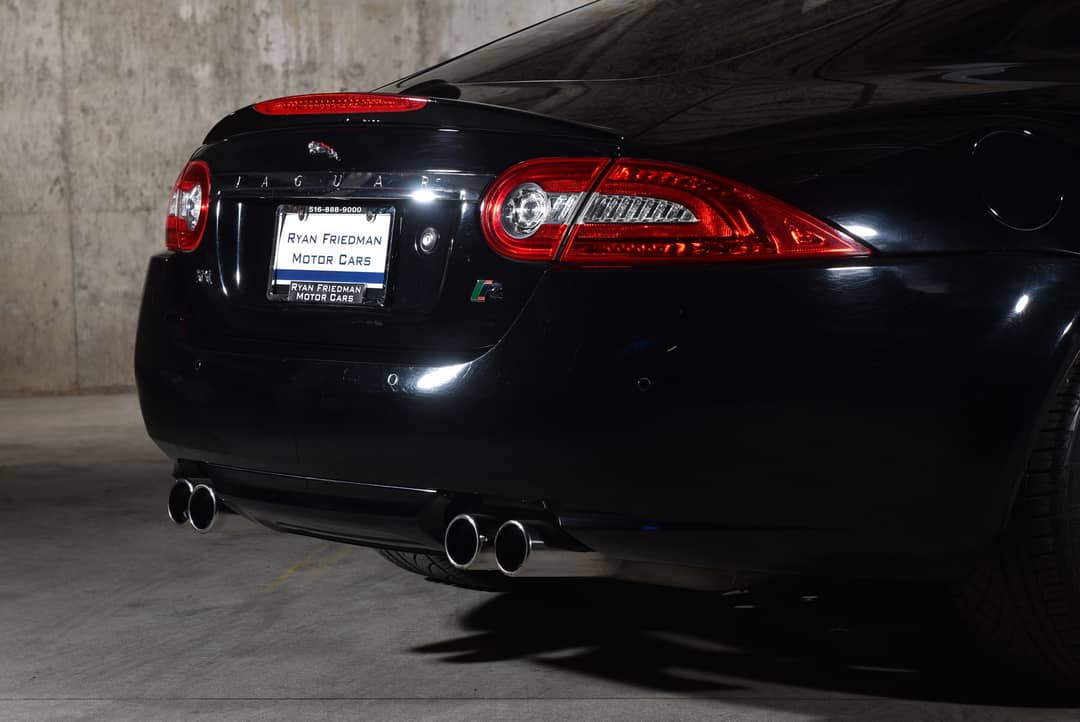 2010 Jaguar XKR — photo 14