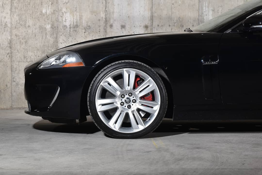 2010 Jaguar XKR — photo 15