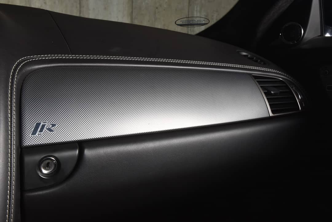 2010 Jaguar XKR — photo 30