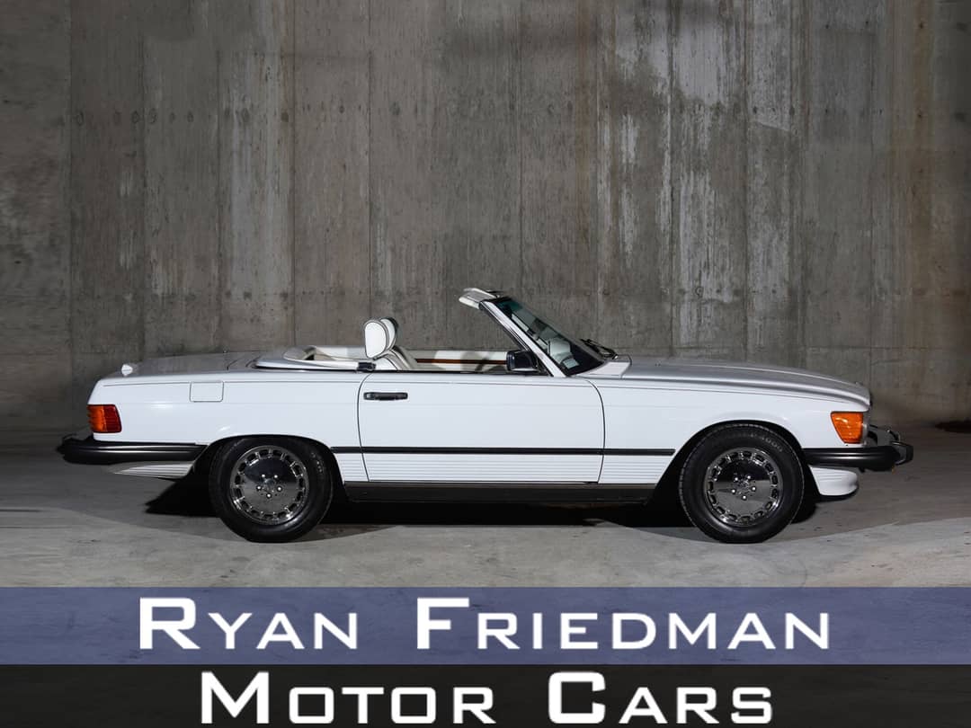 1988 Mercedes-Benz 560-Class 560 SL — photo 1