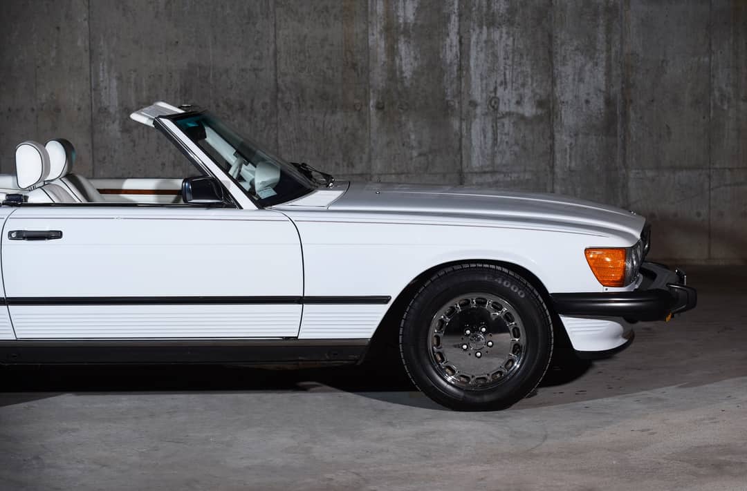 1988 Mercedes-Benz 560-Class 560 SL — photo 14