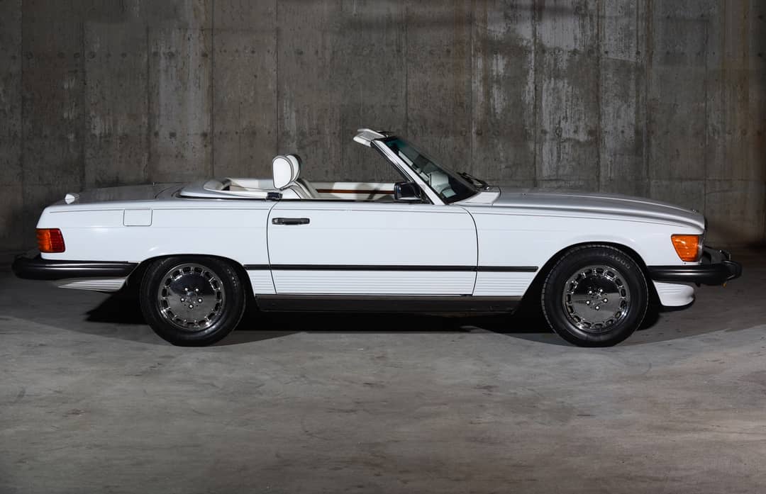 1988 Mercedes-Benz 560-Class 560 SL — photo 15