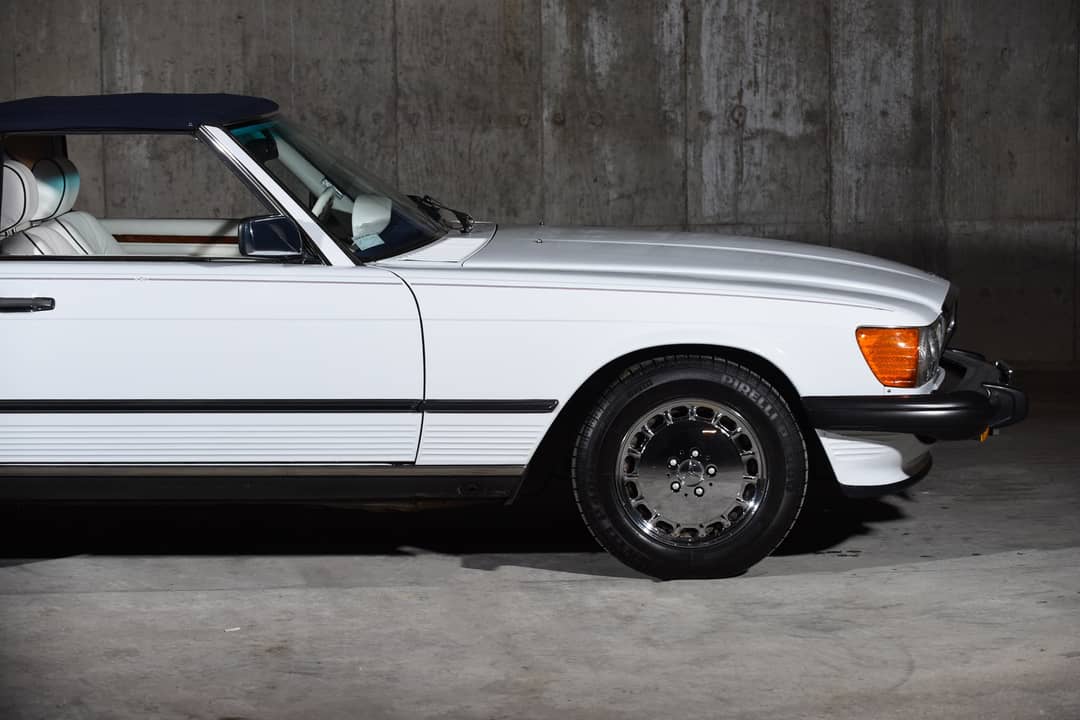 1988 Mercedes-Benz 560-Class 560 SL — photo 4