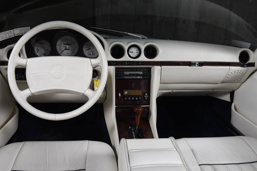 1988 Mercedes-Benz 560-Class 560 SL — photo 42