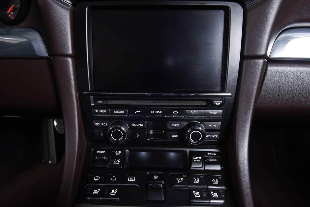 2013 Porsche 911 Carrera — photo 24
