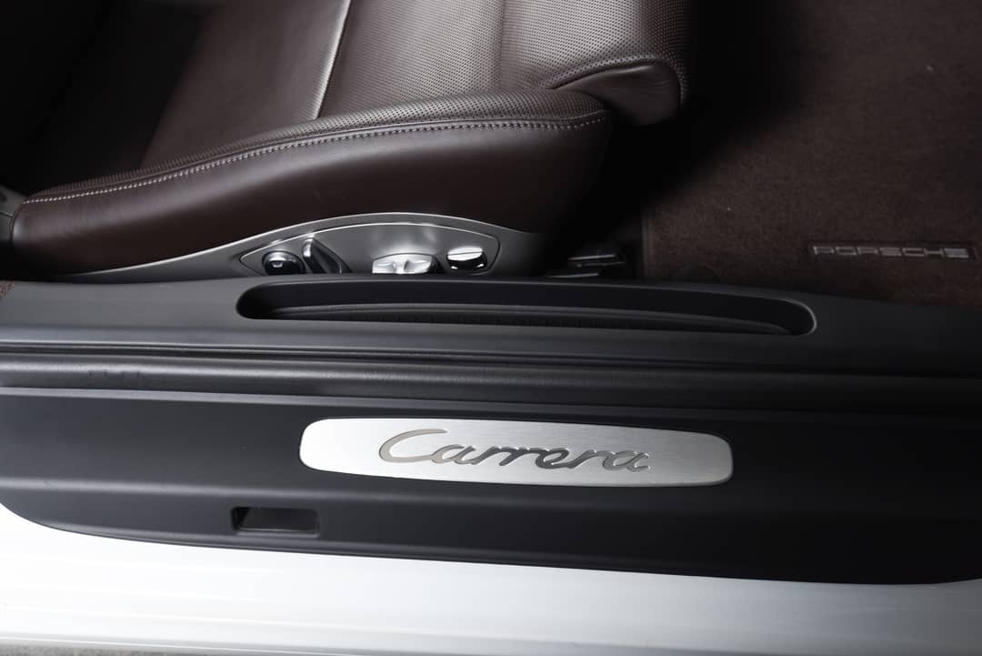 2013 Porsche 911 Carrera — photo 28