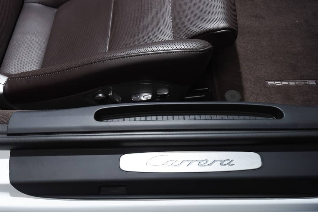 2013 Porsche 911 Carrera — photo 32